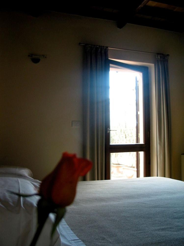 Hotel Casa Mancia Foligno Zewnętrze zdjęcie