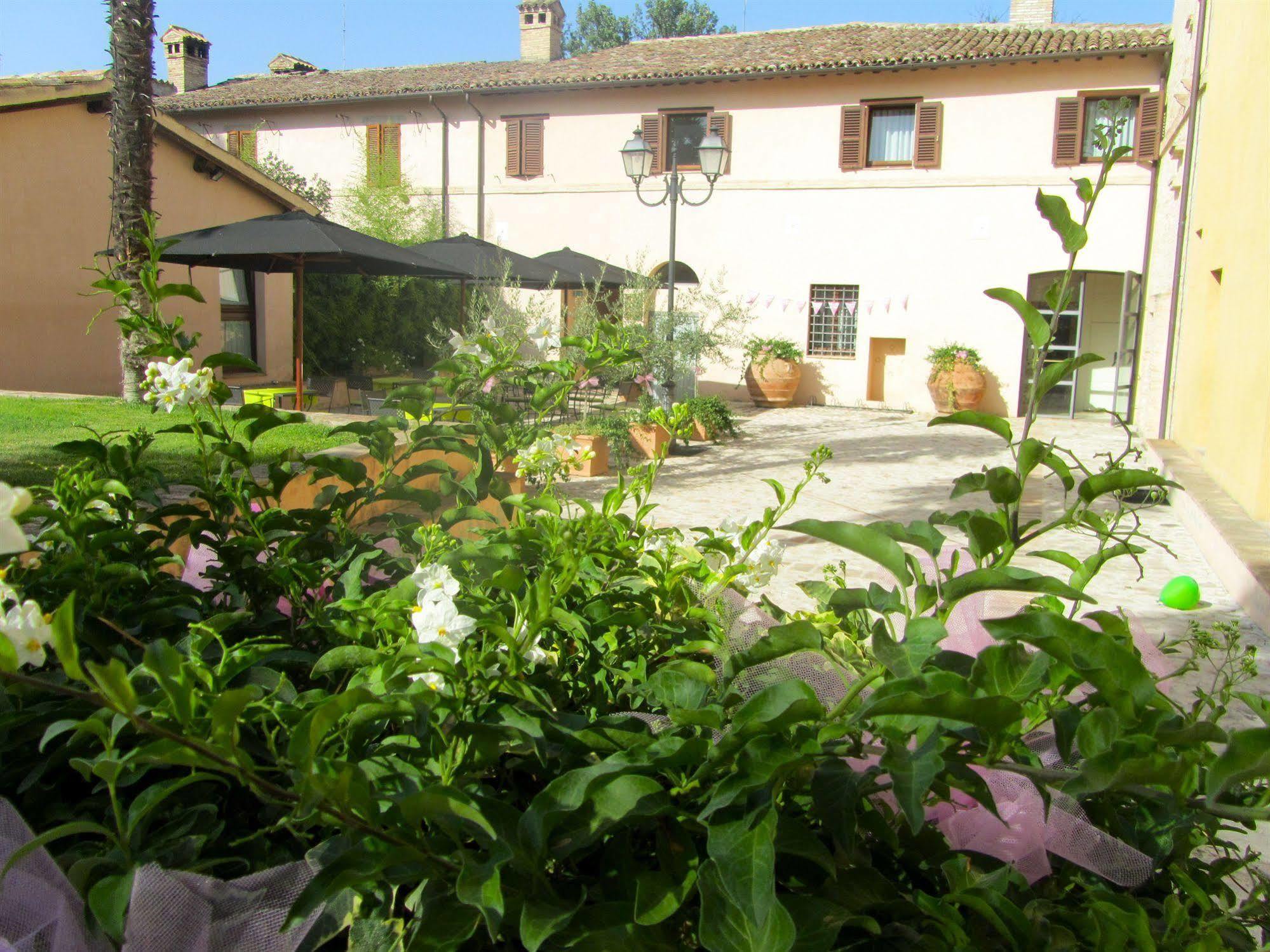 Hotel Casa Mancia Foligno Zewnętrze zdjęcie