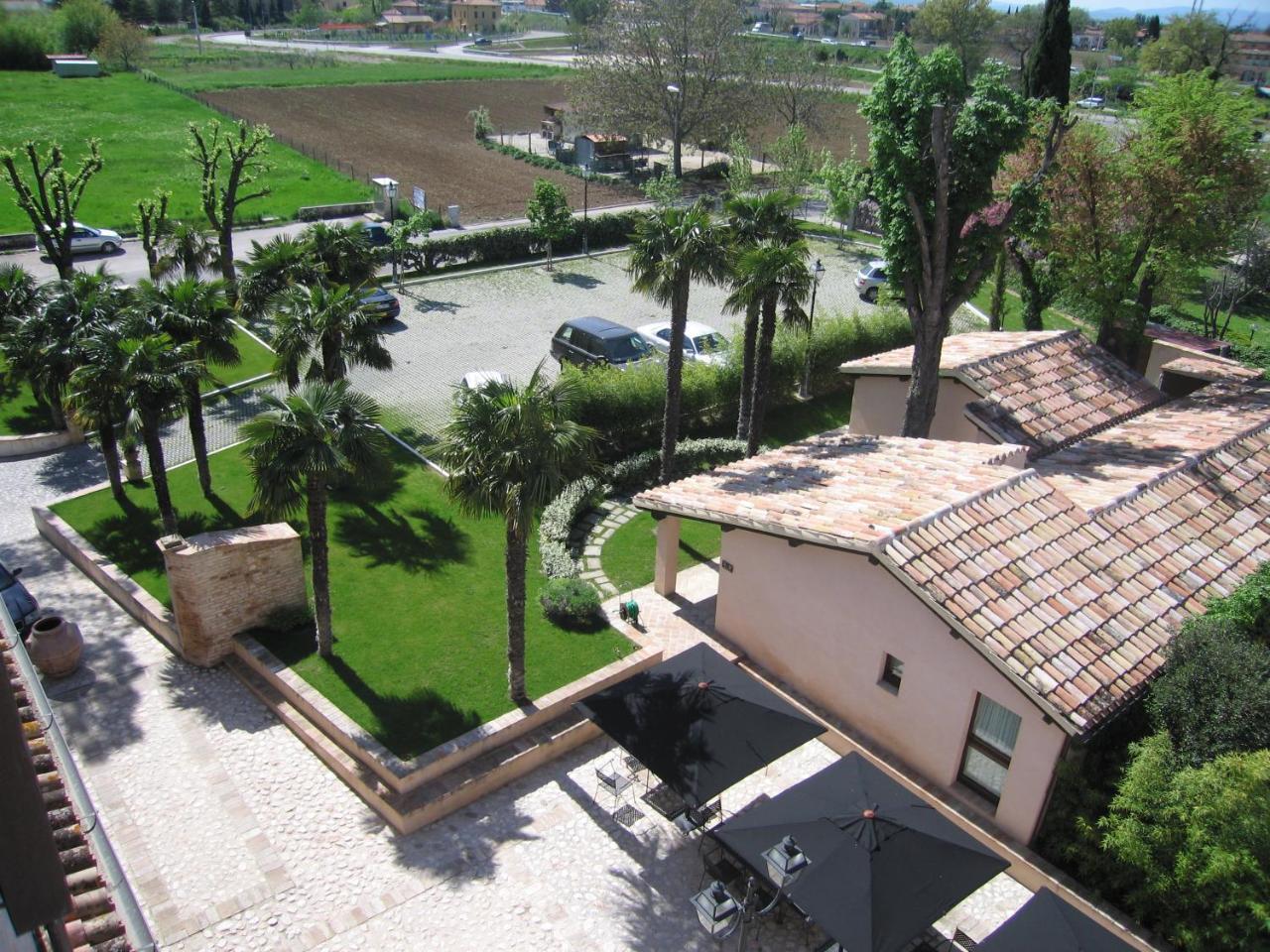 Hotel Casa Mancia Foligno Zewnętrze zdjęcie